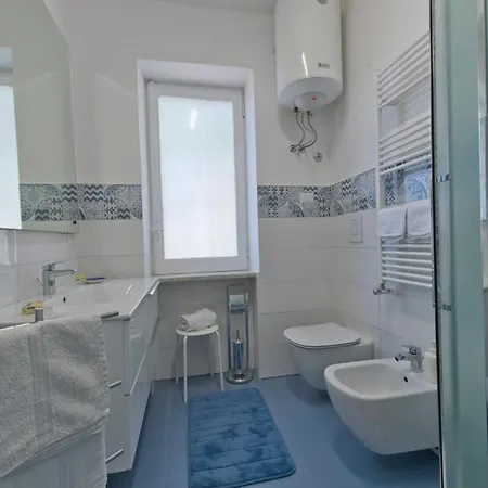 Algarrobos Villa *