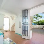 Algarrobos Villa