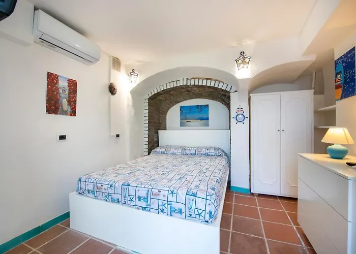 Villa Algarrobos Praiano